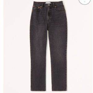 Abercrombie & Fitch Curve Love Ultra High Rise 90s Straight Jean Black